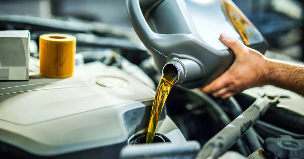 Motor Yağı Nedir? Ne İşe Yarar?