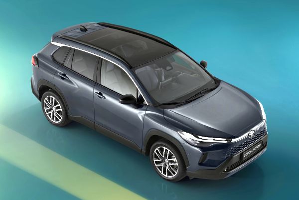 2025 Toyota Corolla Cross Hibrit Fiyatları ve Özellikleri.