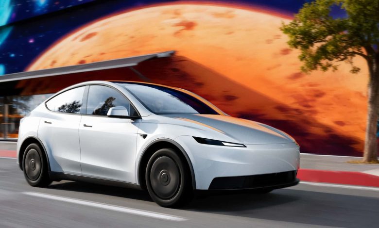 Tesla Model Y Standart: Uygun Fiyat, Uzun Menzil!