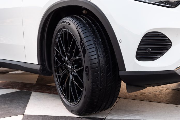 Pirelli Scorpion 3. Nesil SUV Lastiği ile Güvenlik Vadediyor.